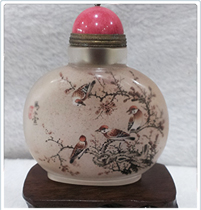 內畫鼻煙壺